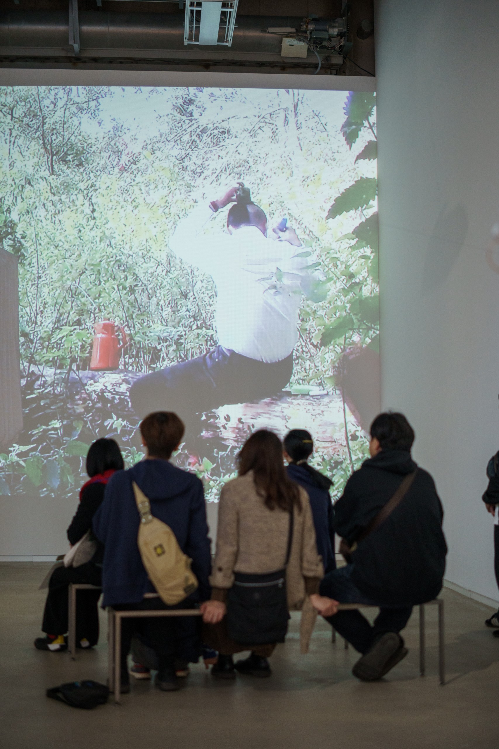 雨宮庸介個展「雨宮宮雨と以」会場風景 雨宮庸介トークイベント 
