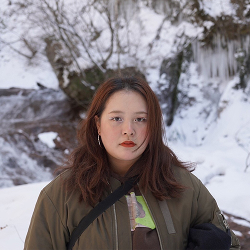 新井 毬子／Mariko ARAI