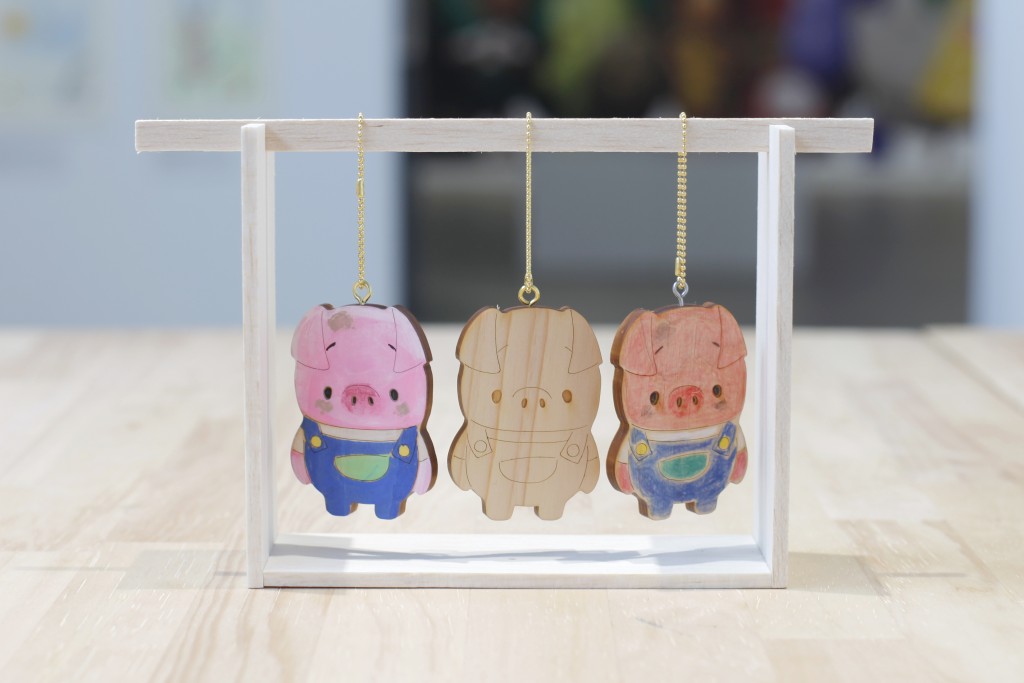 オリジナル木製キーホルダー　画像
