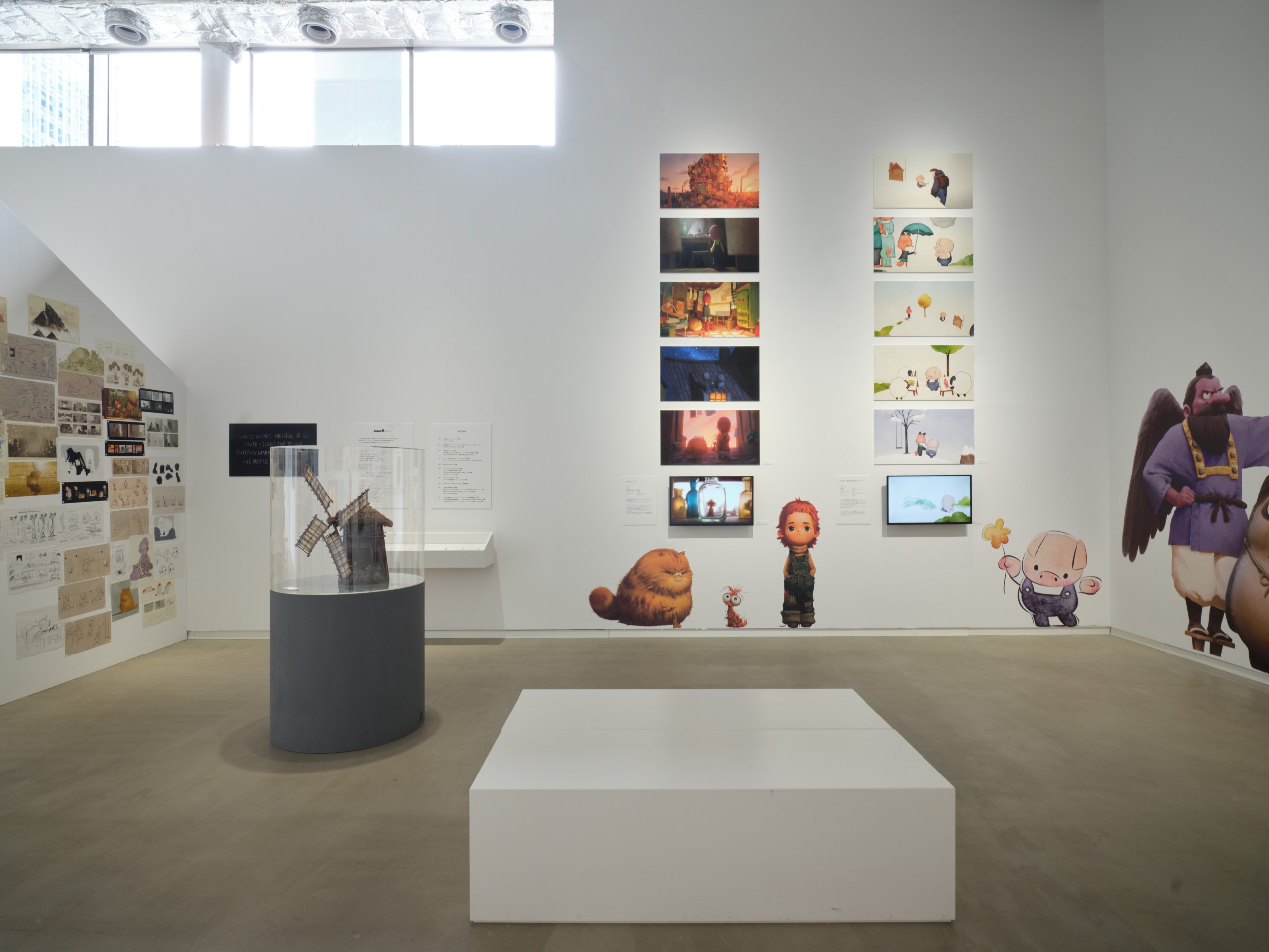 (16) Summer Studio 2024 トンコハウスとつくるワークショップ・展覧会: トンコハウスの作品スペース 2