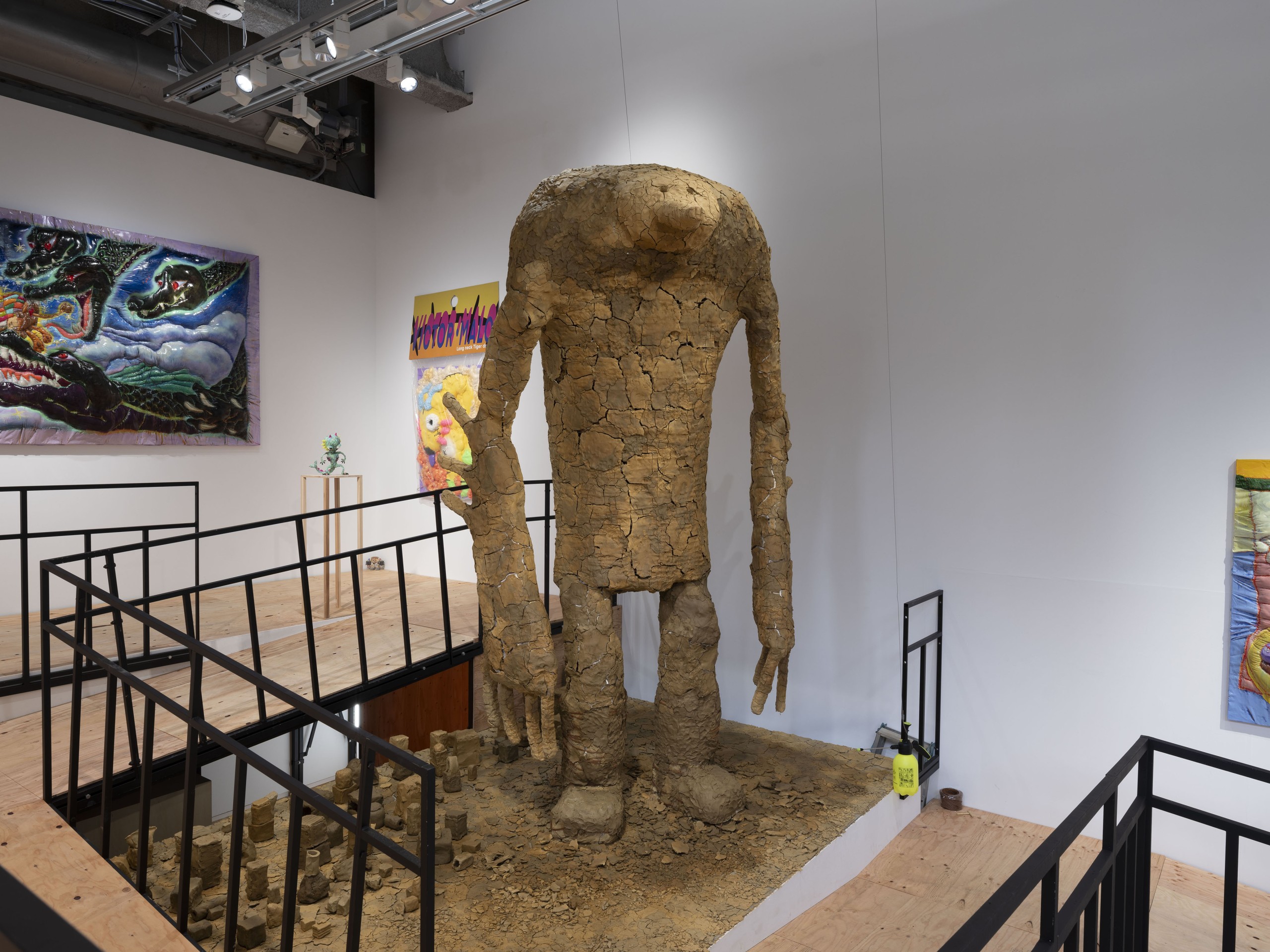 「キャラクター・マトリクス」（2024/08/30, BUG）展示作品３