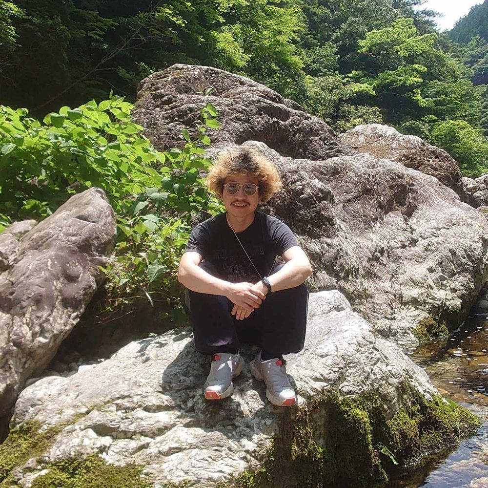 吉田山　プロフィール写真